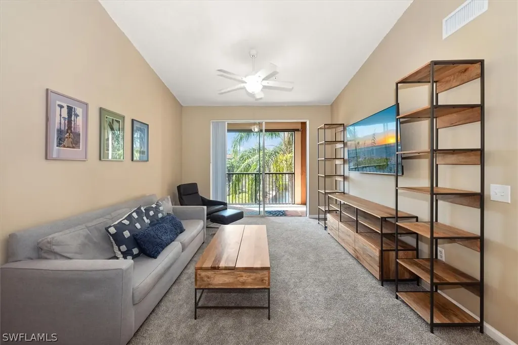 1200 Reserve Way Naples FL 34105