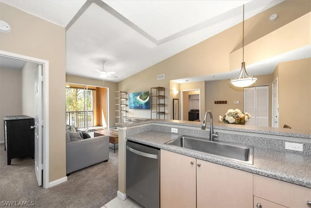 1200 Reserve Way Naples FL 34105