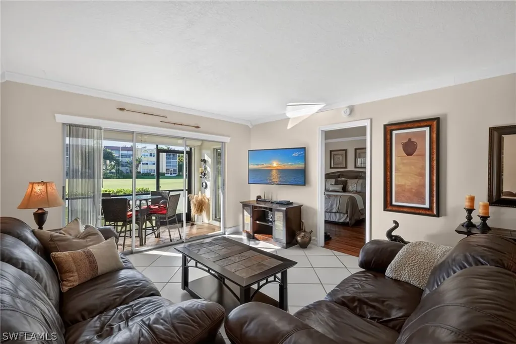 201 Quail Forest Boulevard Naples FL 34105