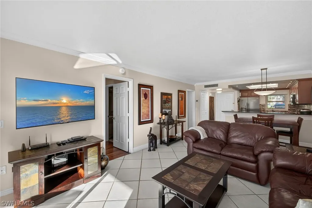 201 Quail Forest Boulevard Naples FL 34105