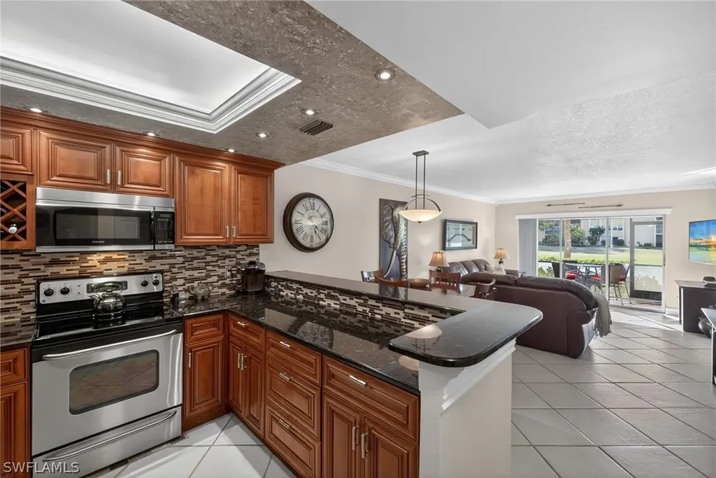 201 Quail Forest Boulevard Naples FL 34105