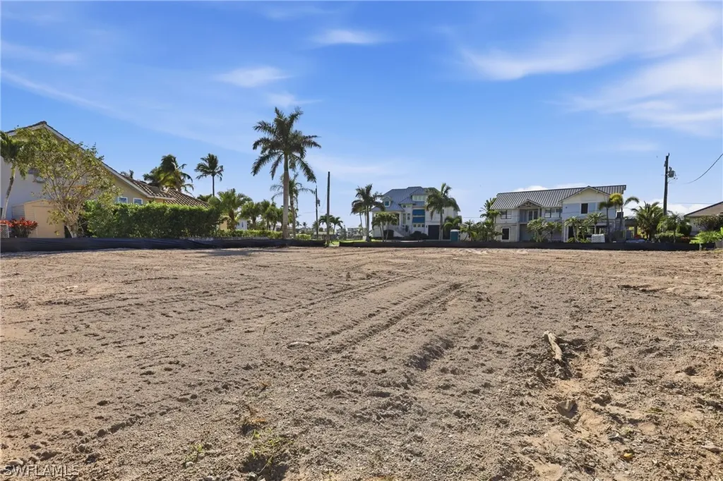 26870 Mclaughlin Boulevard Bonita Springs FL 34134