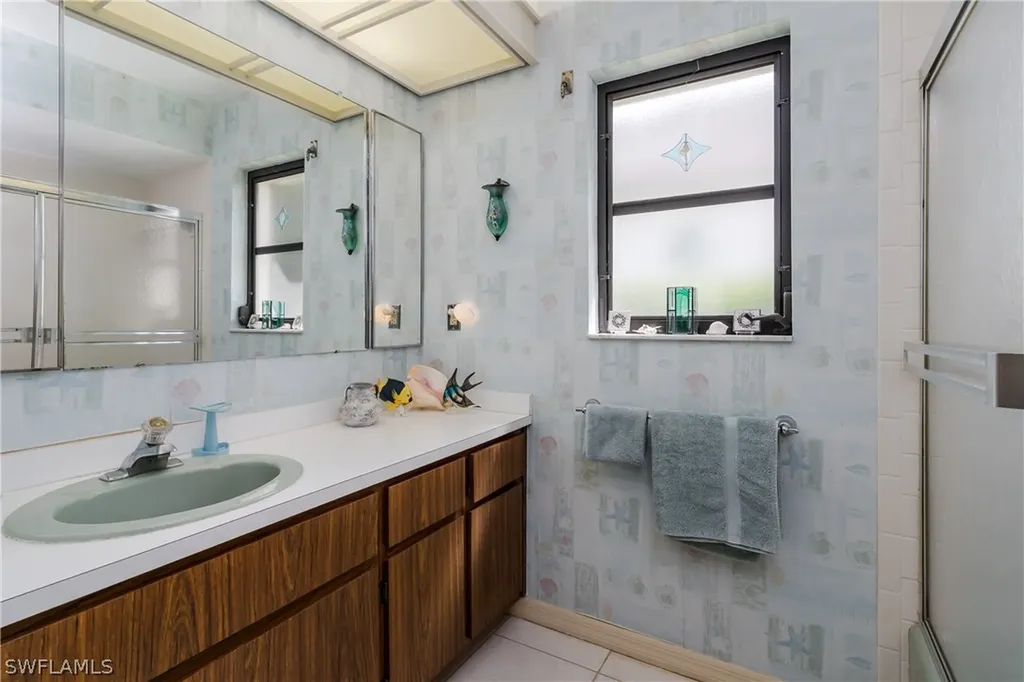 600 Parkview Lane Naples FL 34103