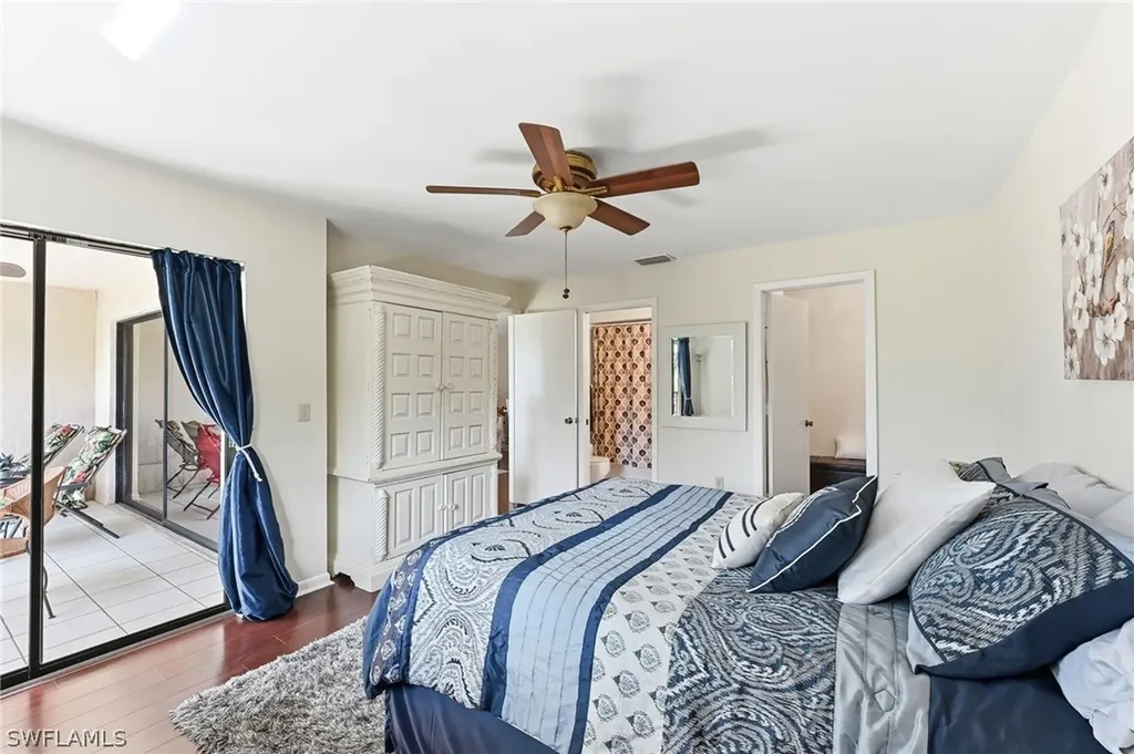 5725 Gage Lane Naples FL 34113