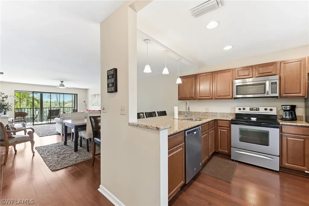 5725 Gage Lane Naples FL 34113