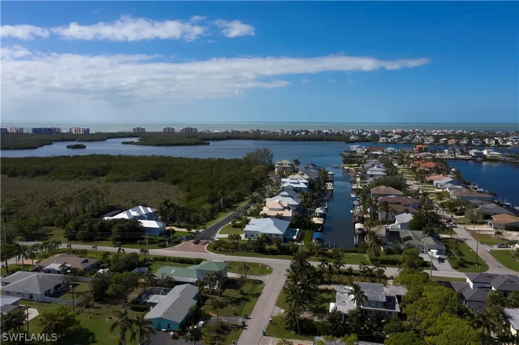 195 7th Street Bonita Springs FL 34134