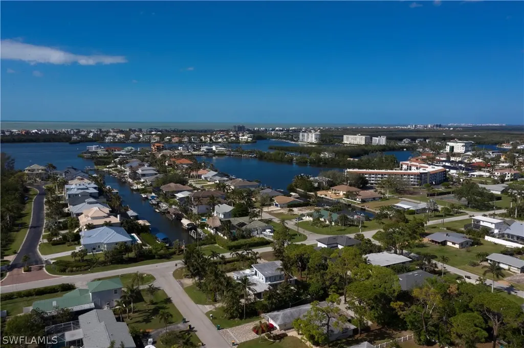 195 7th Street Bonita Springs FL 34134