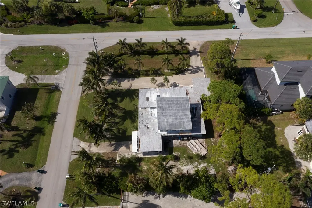 195 7th Street Bonita Springs FL 34134