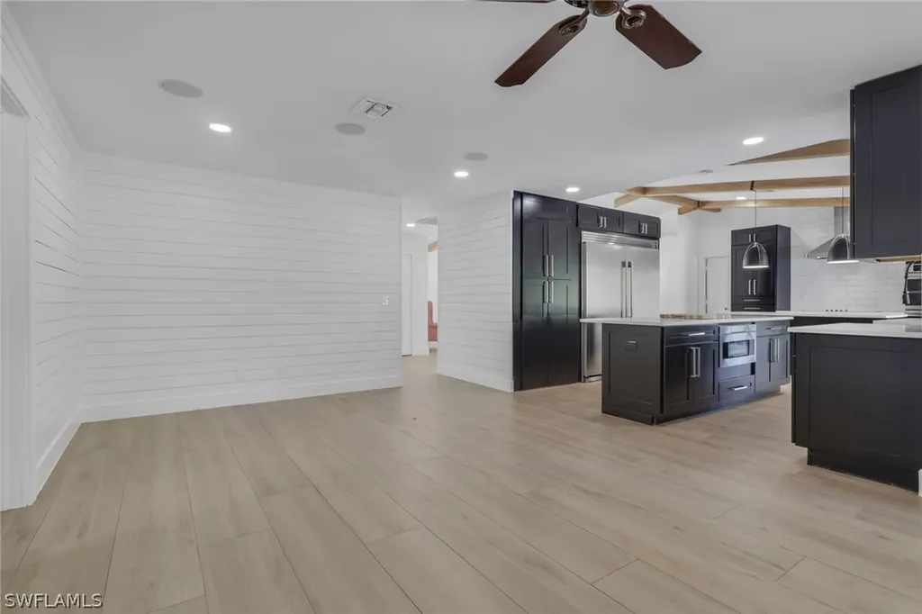 10450 Windsor Way Naples FL 34109