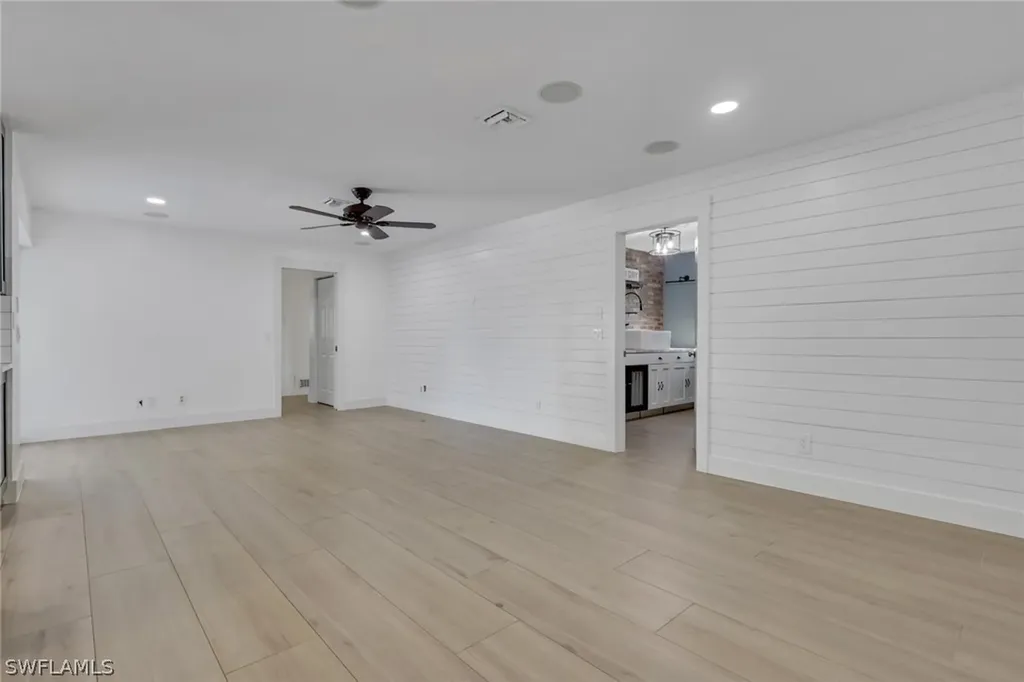 10450 Windsor Way Naples FL 34109