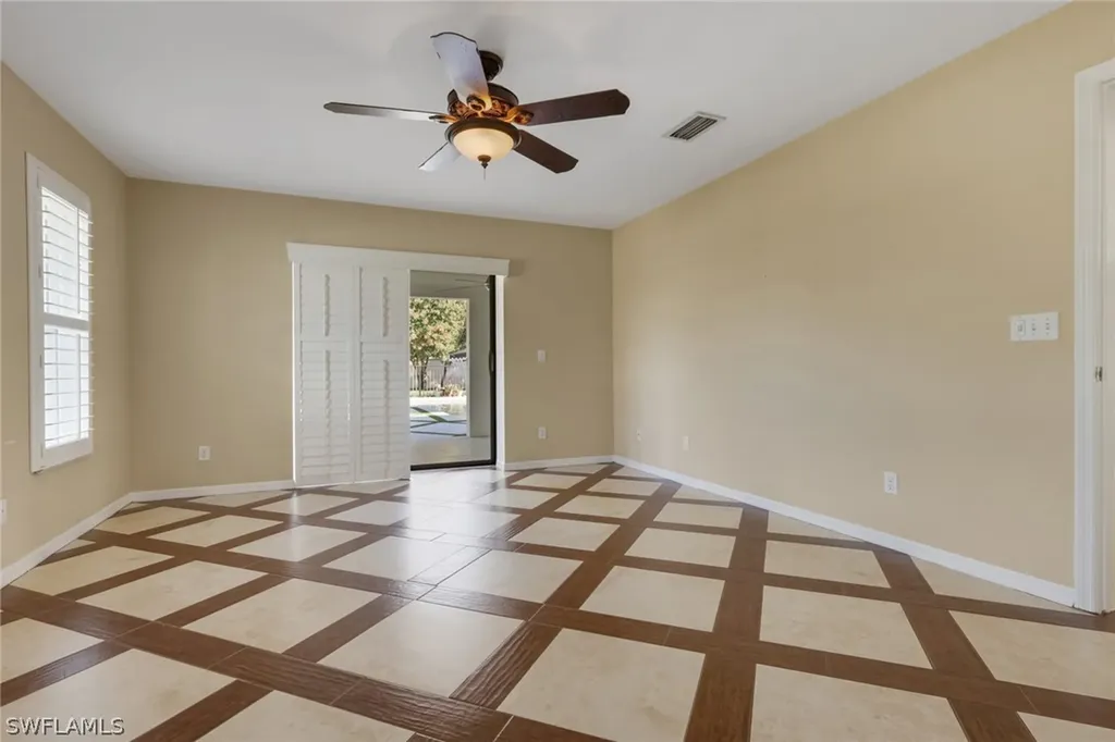 10450 Windsor Way Naples FL 34109