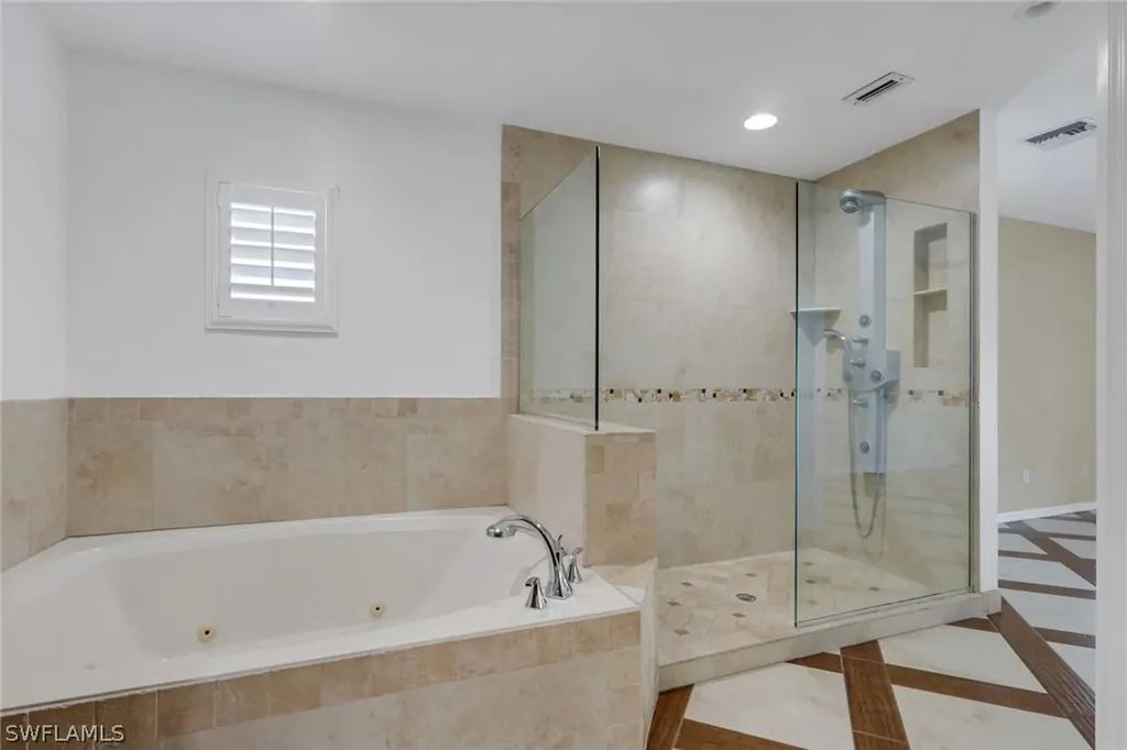 10450 Windsor Way Naples FL 34109