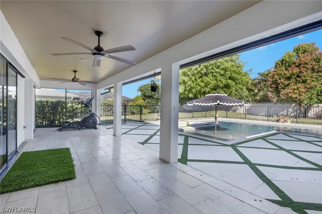 10450 Windsor Way Naples FL 34109