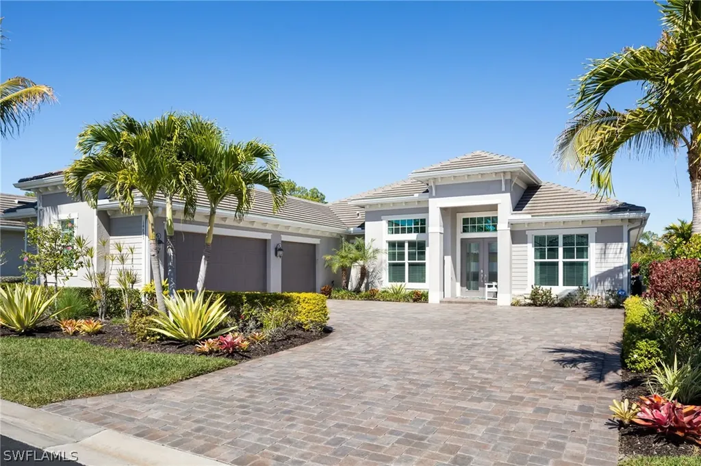14627 Nicholas Way Naples FL 34109