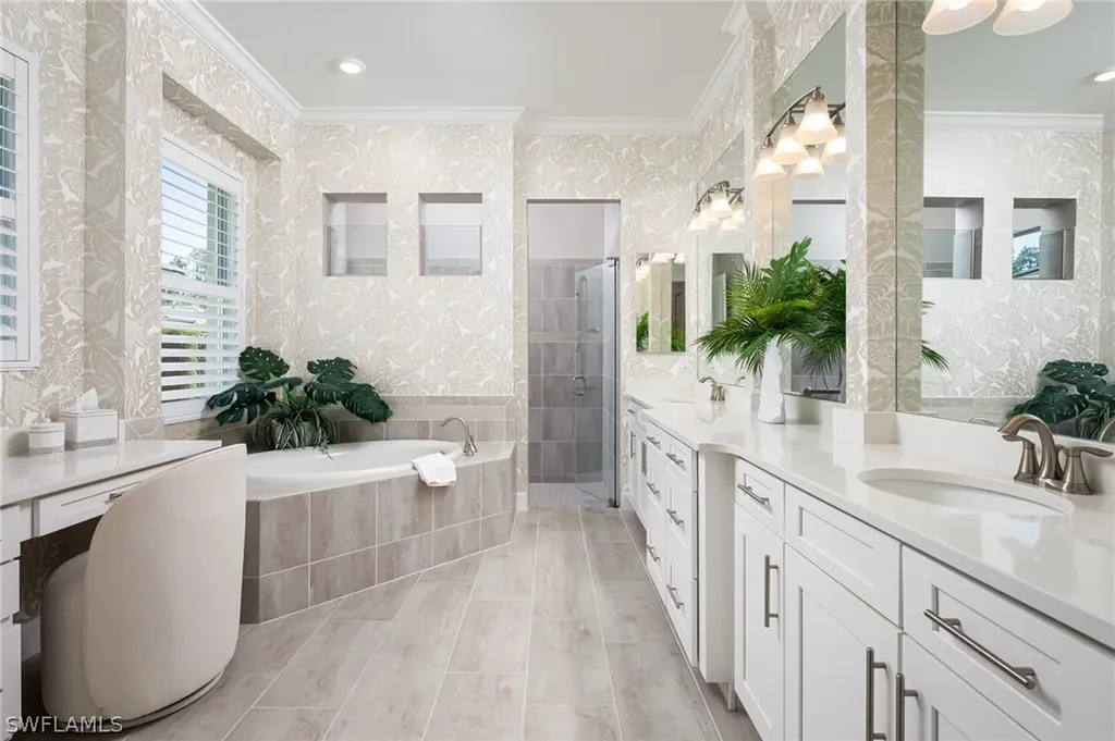 14627 Nicholas Way Naples FL 34109