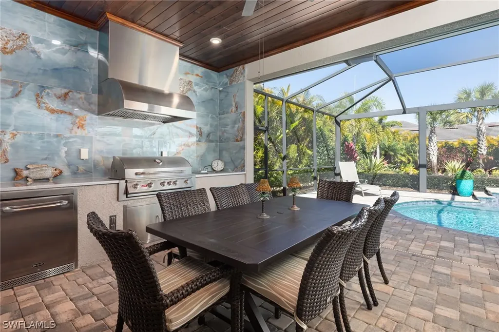 14627 Nicholas Way Naples FL 34109