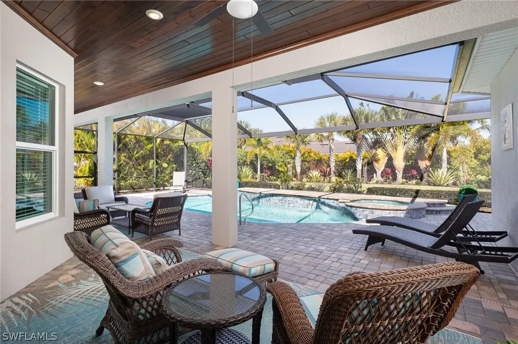 14627 Nicholas Way Naples FL 34109