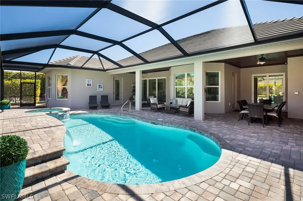 14627 Nicholas Way Naples FL 34109
