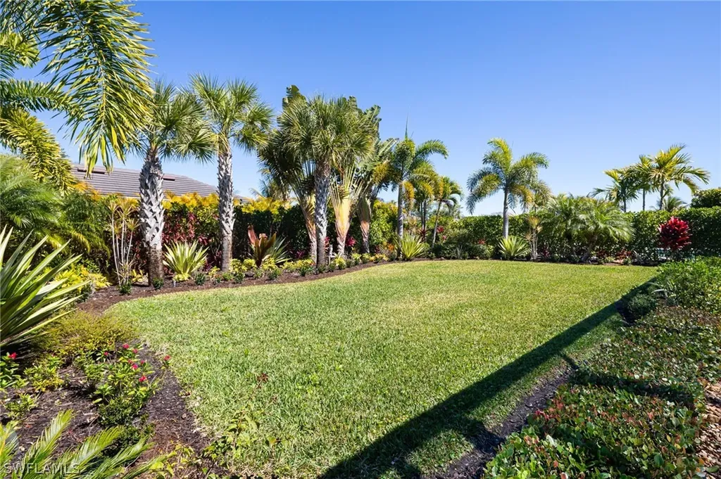 14627 Nicholas Way Naples FL 34109