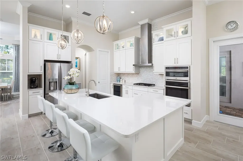 14627 Nicholas Way Naples FL 34109