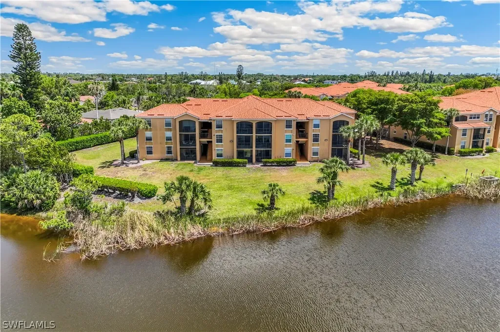 8754 River Homes Lane Bonita Springs FL 34135