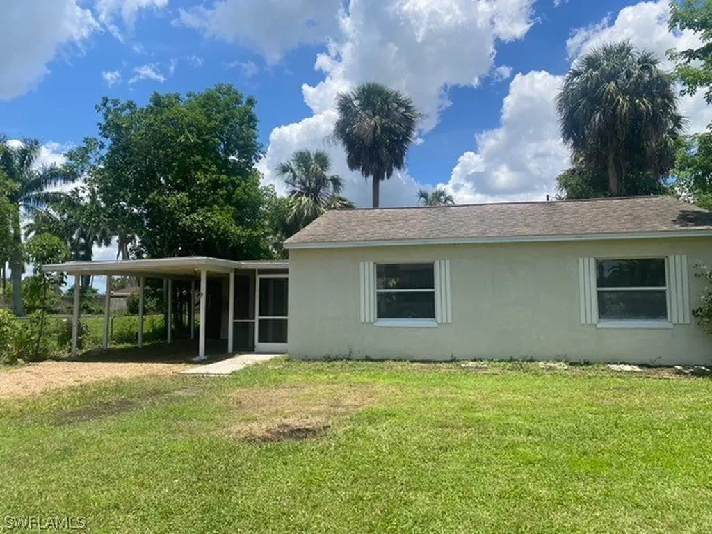 4455 Birmingham Street Fort Myers FL 33905