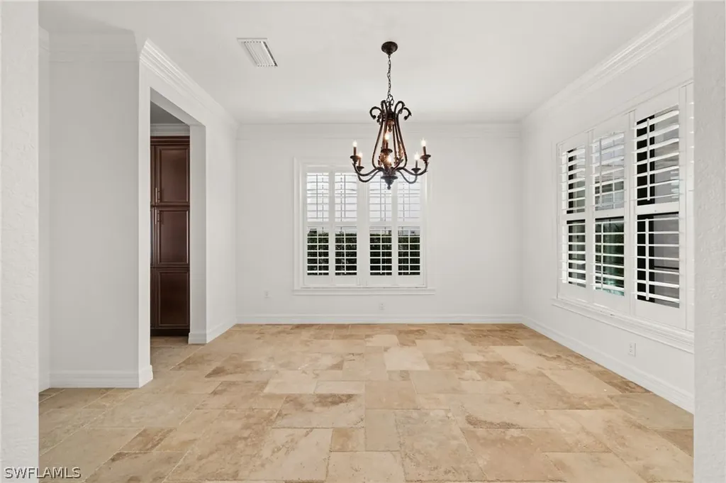 3312 Pacific Drive Naples FL 34119