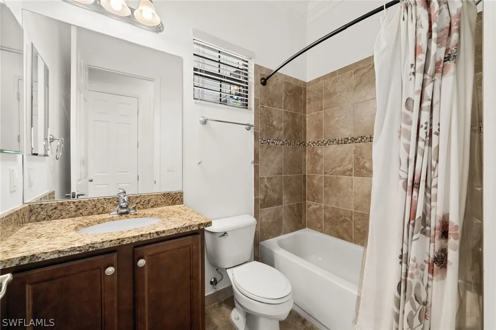 3312 Pacific Drive Naples FL 34119