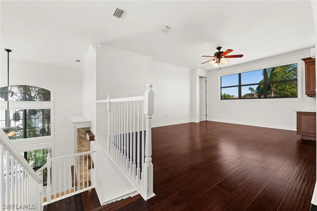 3312 Pacific Drive Naples FL 34119