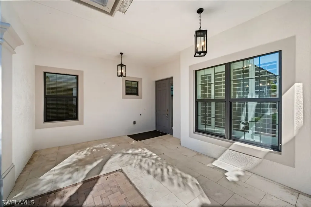 3312 Pacific Drive Naples FL 34119