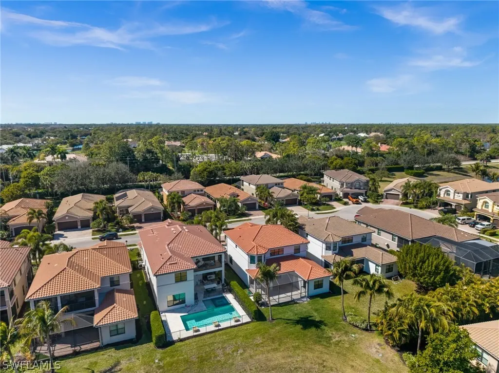 3312 Pacific Drive Naples FL 34119