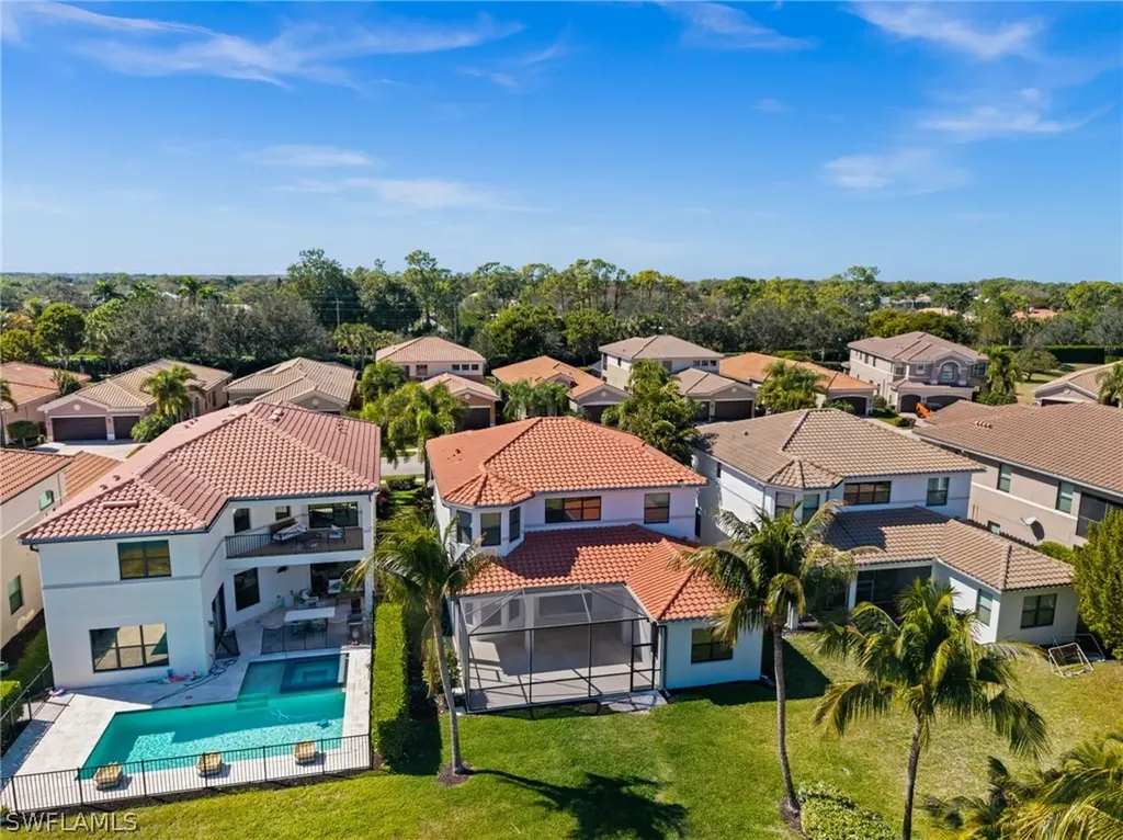 3312 Pacific Drive Naples FL 34119