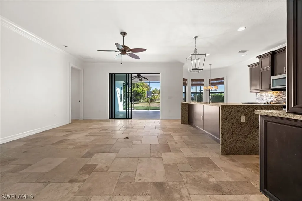 3312 Pacific Drive Naples FL 34119