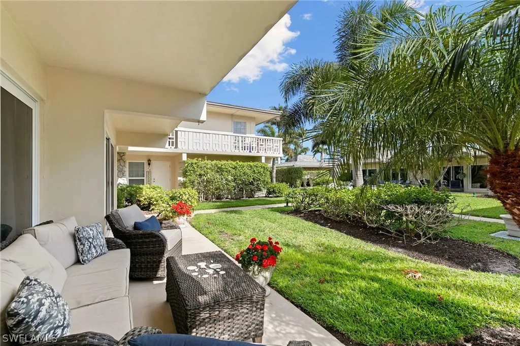 1215 Edington Place Marco Island FL 34145