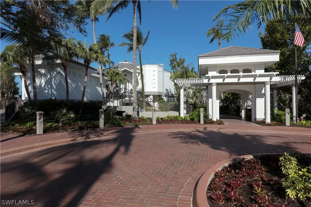 8930 Bay Colony Drive Naples FL 34108