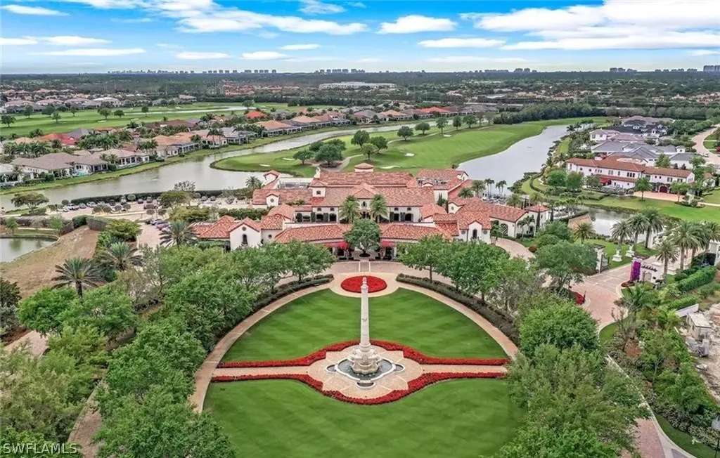 16391 Viansa Way Naples FL 34110
