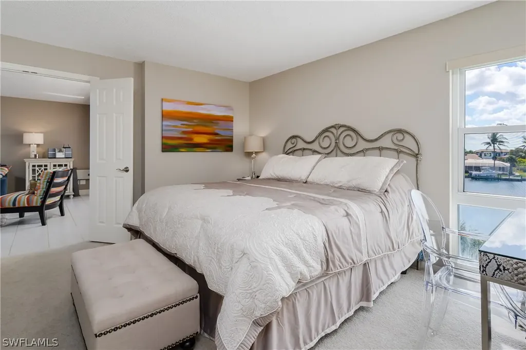 300 Park Shore Drive Naples FL 34103