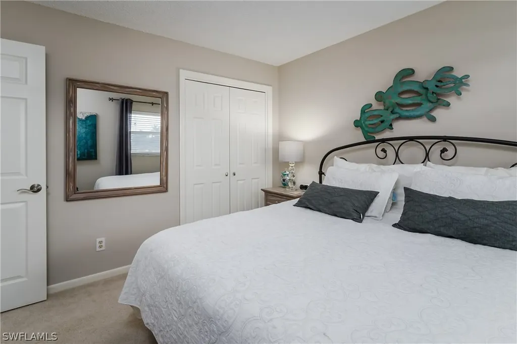 300 Park Shore Drive Naples FL 34103