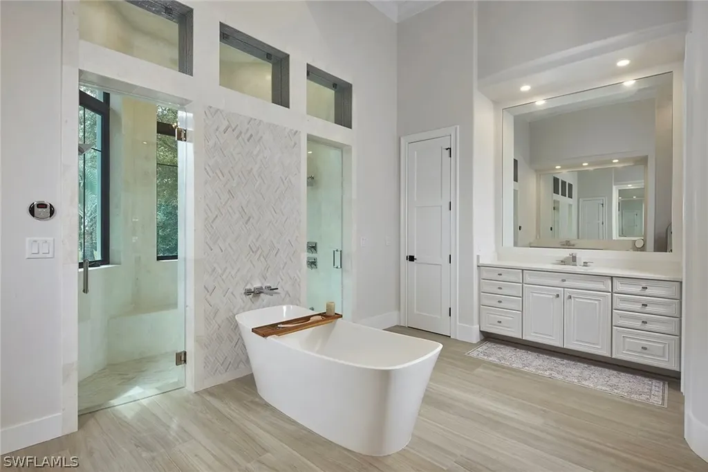 6771 Hunters Road Naples FL 34109