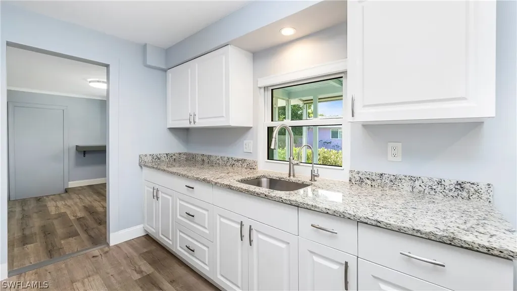 54 Hilo Court Naples FL 34112