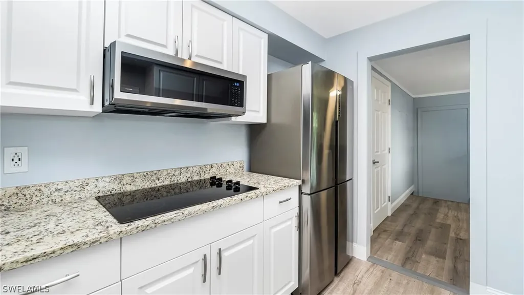 54 Hilo Court Naples FL 34112