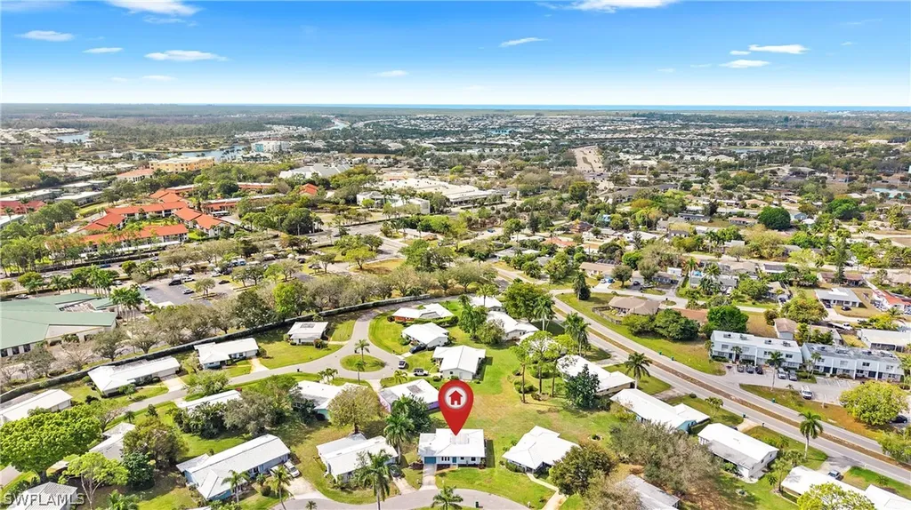 54 Hilo Court Naples FL 34112
