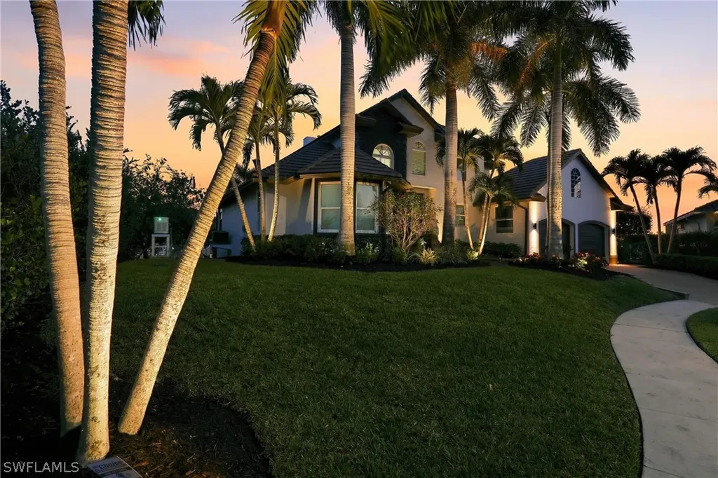 1045 Cottonwood Court Marco Island FL 34145