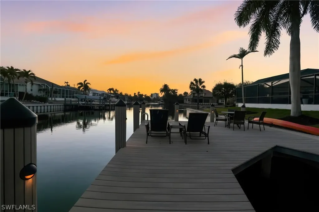 1045 Cottonwood Court Marco Island FL 34145