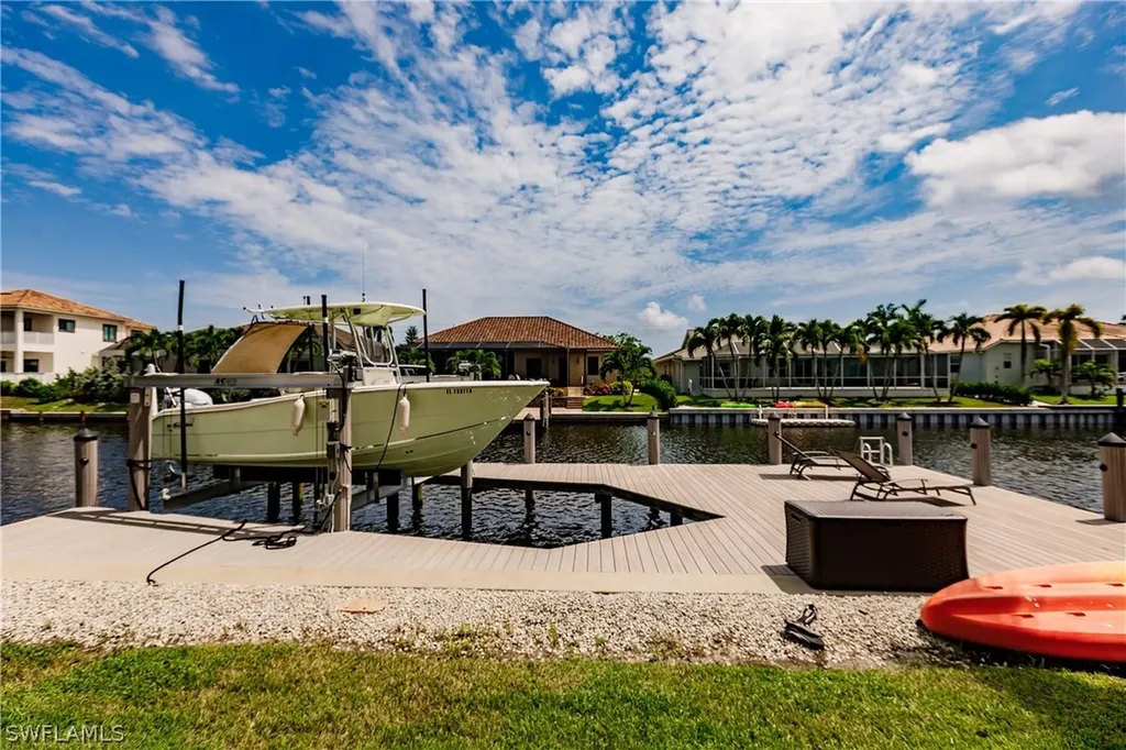 1045 Cottonwood Court Marco Island FL 34145