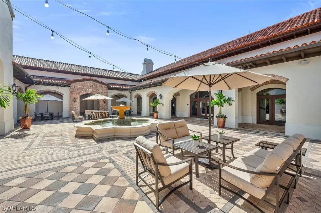 16885 Fairgrove Way Naples FL 34110