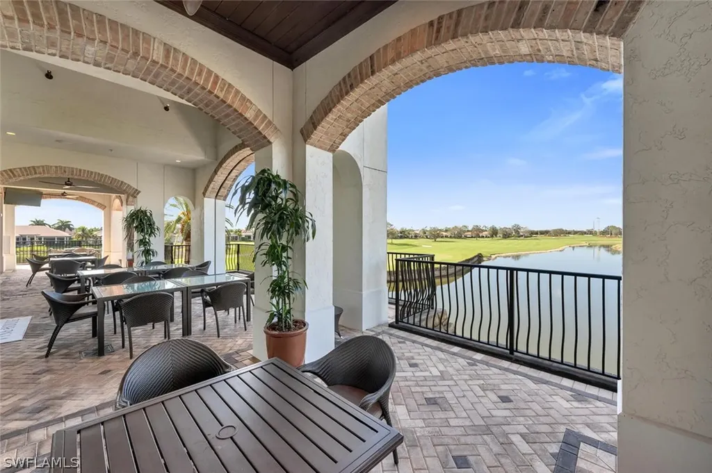 16885 Fairgrove Way Naples FL 34110