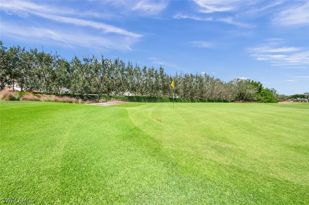 16885 Fairgrove Way Naples FL 34110