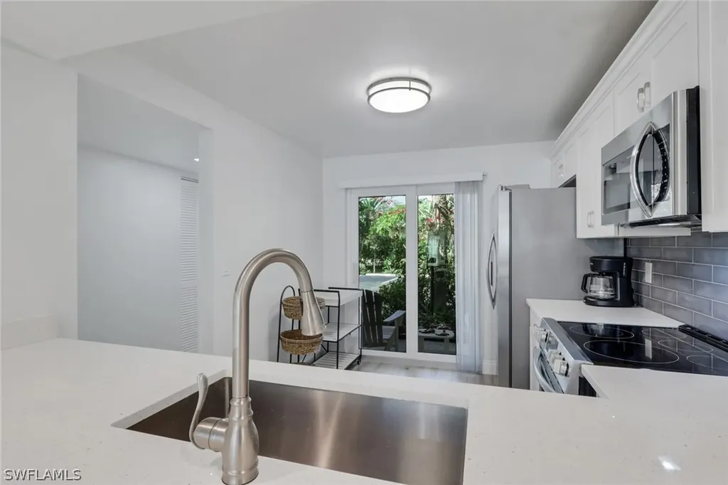 4001 Ice Castle Way Naples FL 34112