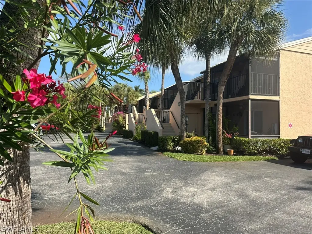 4001 Ice Castle Way Naples FL 34112